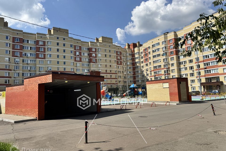 Продаётся 1-комнатная квартира, 43 м²