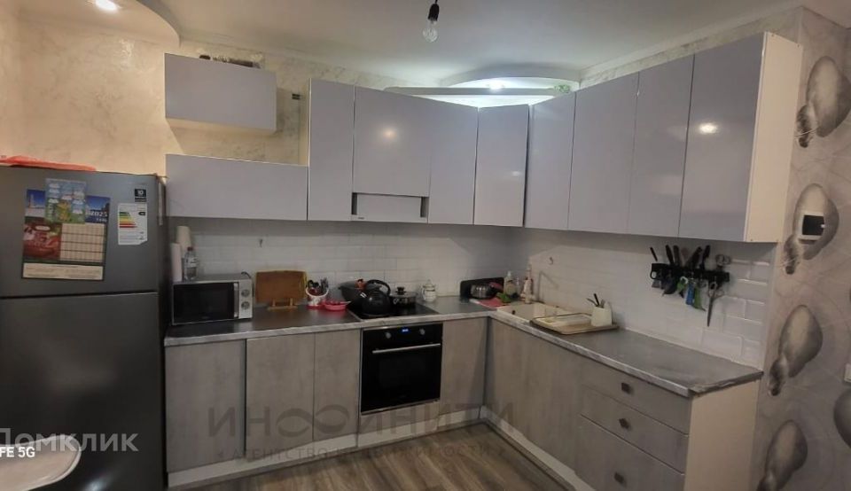 Продаётся 2-комнатная квартира, 64 м²