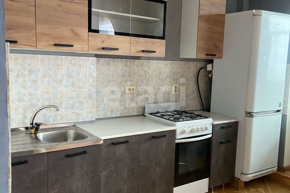 Продаётся 1-комнатная квартира, 32 м²