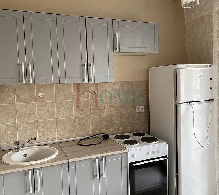 Сдаётся 1-комнатная квартира, 41 м²