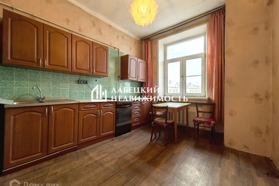 Продаётся 3-комнатная квартира, 82 м²