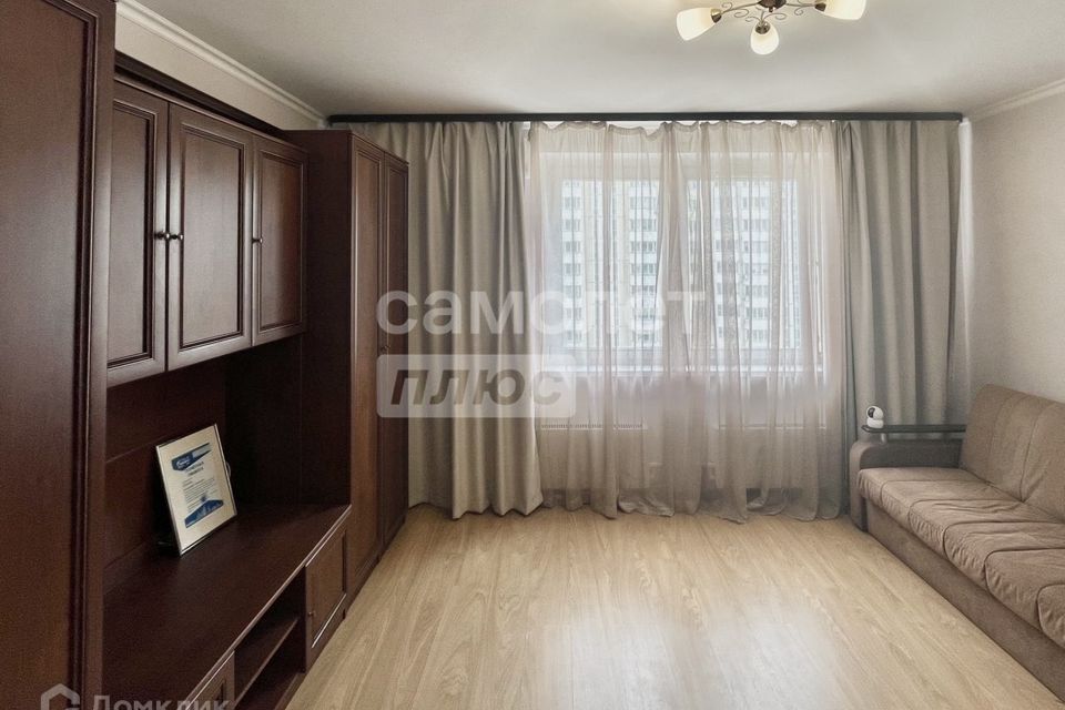 Продаётся 1-комнатная квартира, 38.4 м²