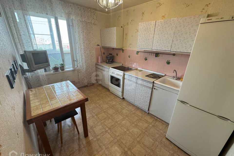 Продаётся 3-комнатная квартира, 65.4 м²