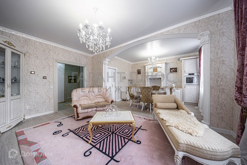 Сдаётся 2-комнатная квартира, 75 м²