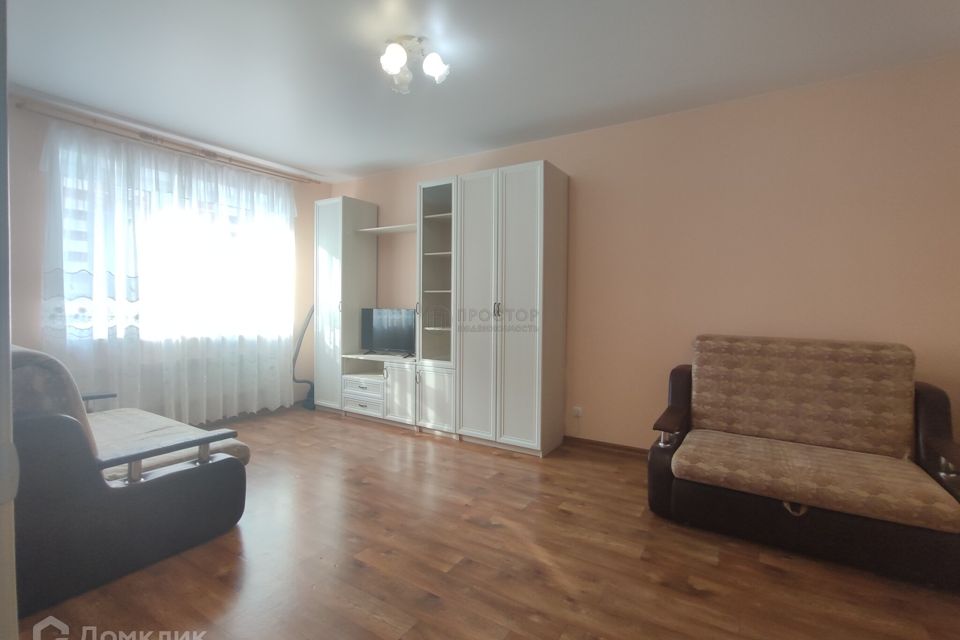 Продаётся 1-комнатная квартира, 41.6 м²