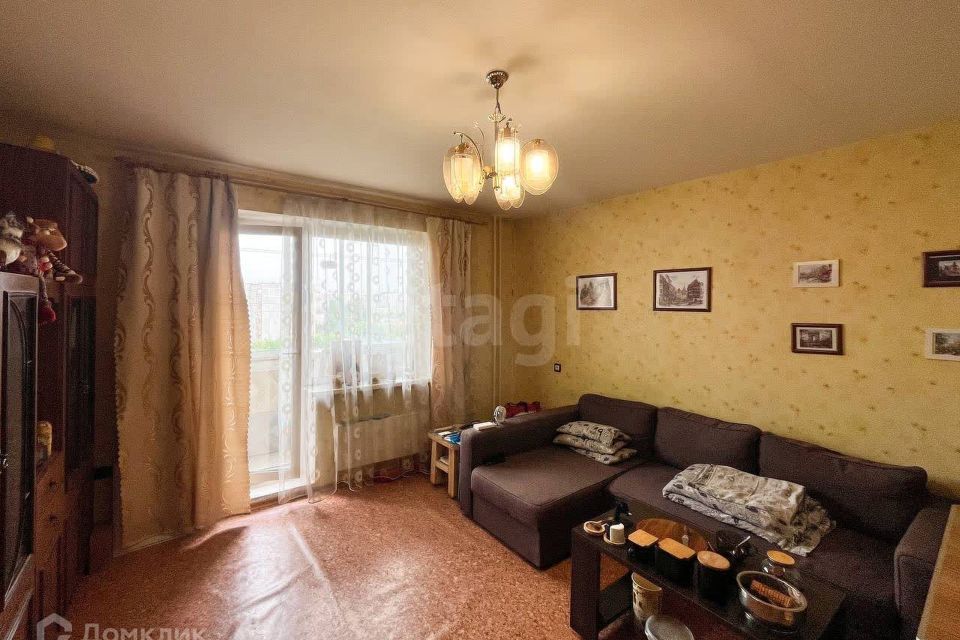 Продаётся 2-комнатная квартира, 55.8 м²