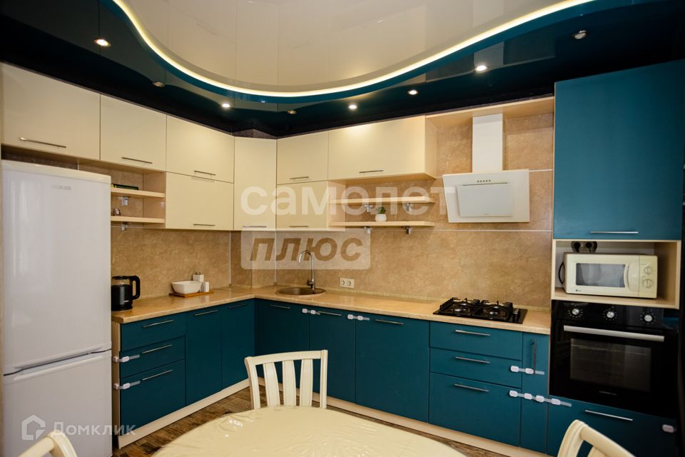Продаётся 3-комнатная квартира, 79.9 м²