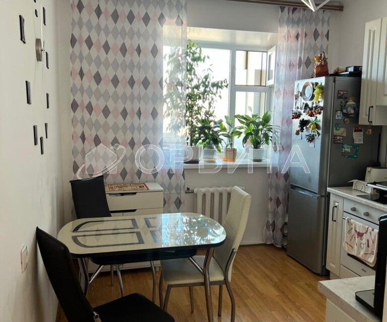 Продаётся 2-комнатная квартира, 52.2 м²