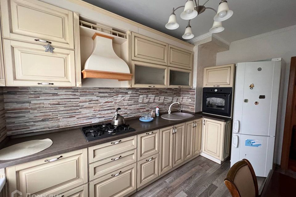 Продаётся 3-комнатная квартира, 62 м²