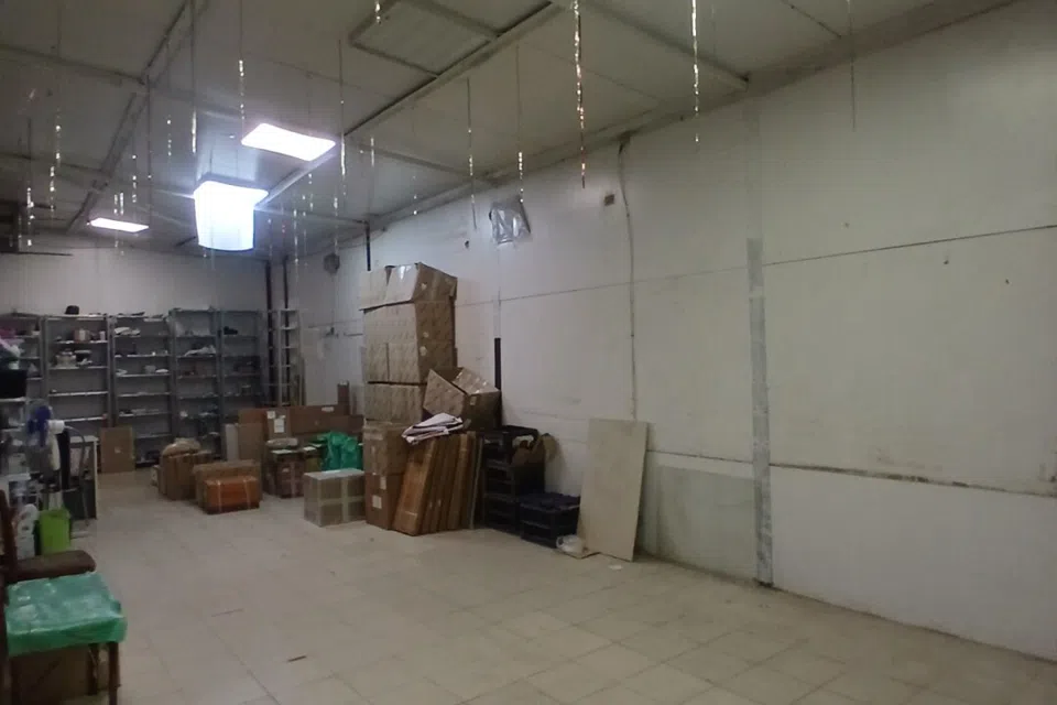 Сдаётся торговое помещение, 99.9 м²