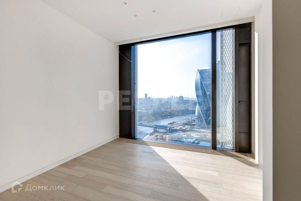 Продаётся 2-комнатная квартира, 61.6 м²