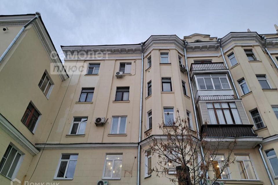 Продаётся 3-комнатная квартира, 98 м²