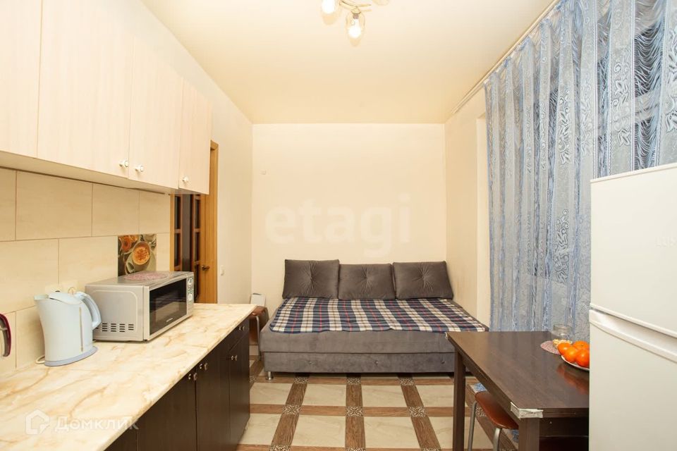 Продаётся 1-комнатная квартира, 42.9 м²