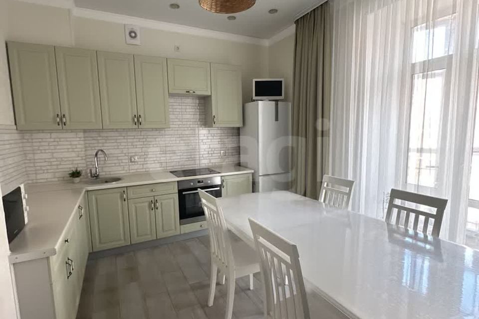 Продаётся 3-комнатная квартира, 93.7 м²