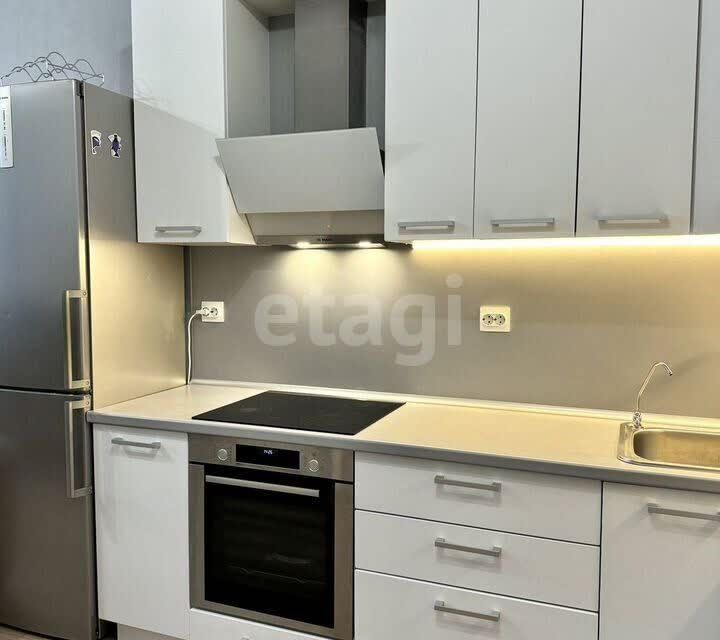 Продаётся 2-комнатная квартира, 57.3 м²