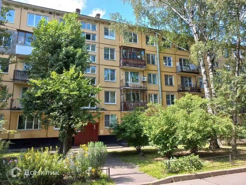 Продаётся комната в 3-комн. квартире, 9.1 м²
