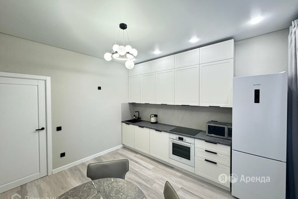 Сдаётся 2-комнатная квартира, 70 м²