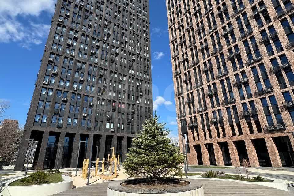 Продаётся 1-комнатная квартира, 48.5 м²
