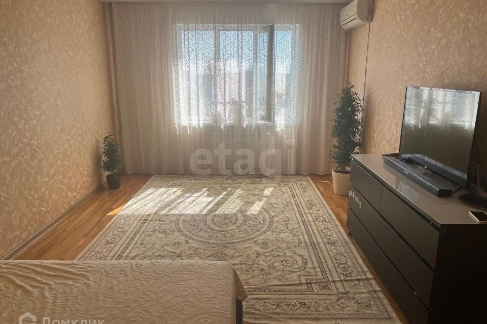 Продаётся 2-комнатная квартира, 69.3 м²