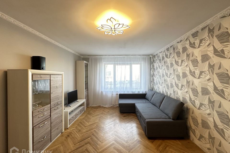 Продаётся 3-комнатная квартира, 110.6 м²