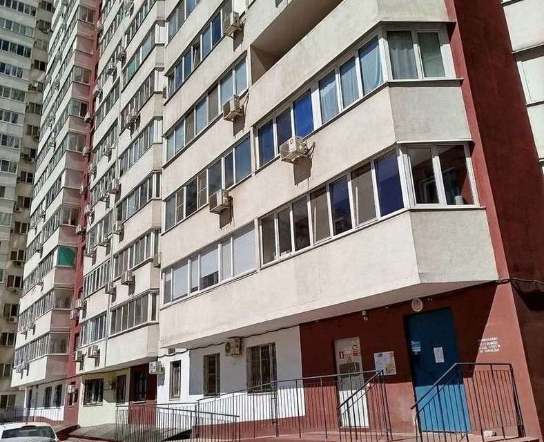 Продаётся 1-комнатная квартира, 51.8 м²