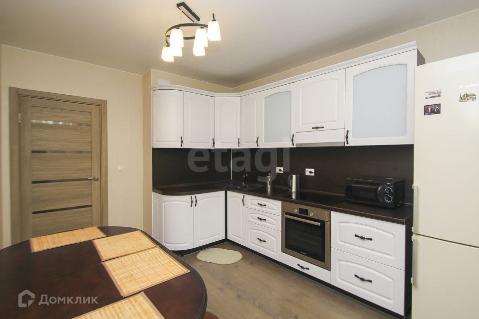 Продаётся 2-комнатная квартира, 55.5 м²