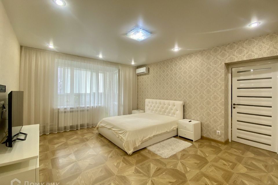 Продаётся 2-комнатная квартира, 72 м²