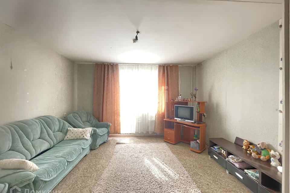 Продаётся 1-комнатная квартира, 40.8 м²