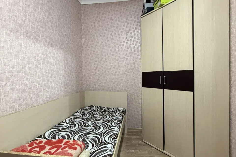 Продаётся 3-комнатная квартира, 50 м²