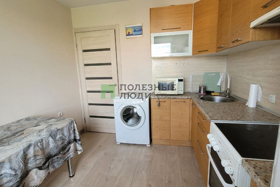 Сдаётся 1-комнатная квартира, 42 м²