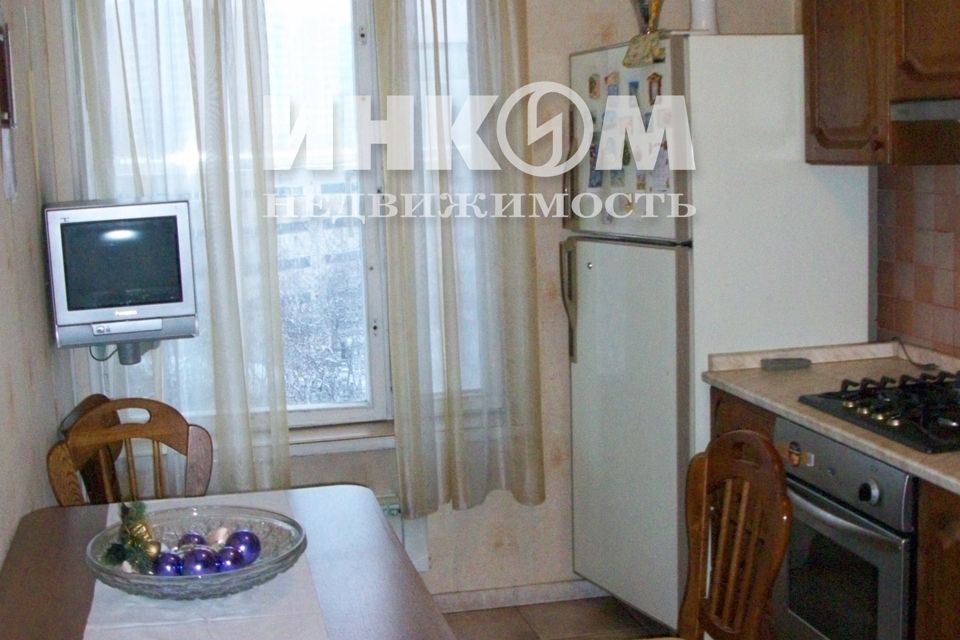 Продаётся 3-комнатная квартира, 60.5 м²