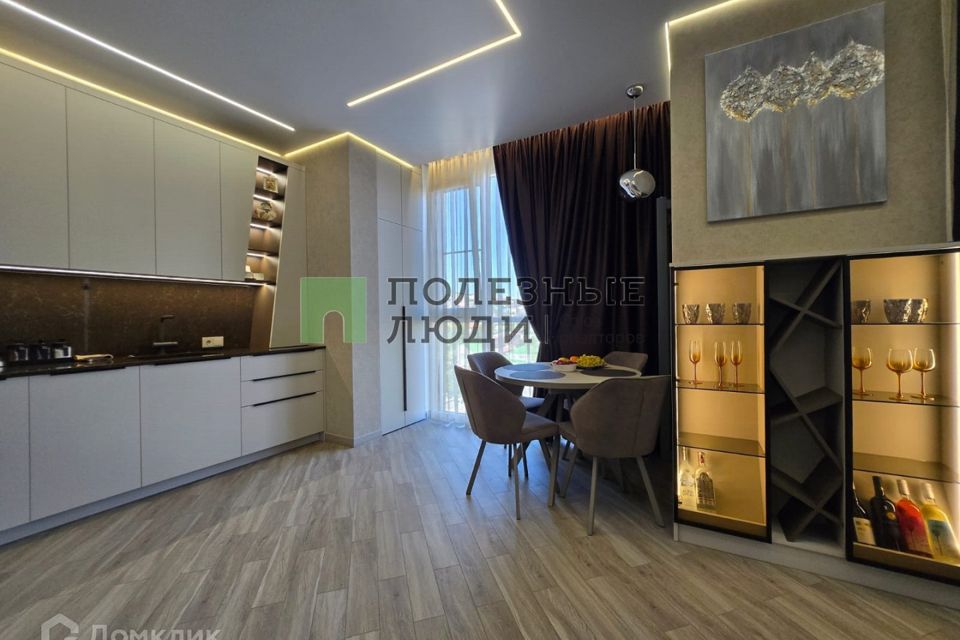 Продаётся 2-комнатная квартира, 68.9 м²