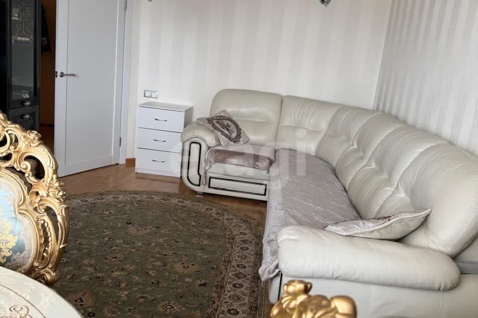 Продаётся 2-комнатная квартира, 57.5 м²