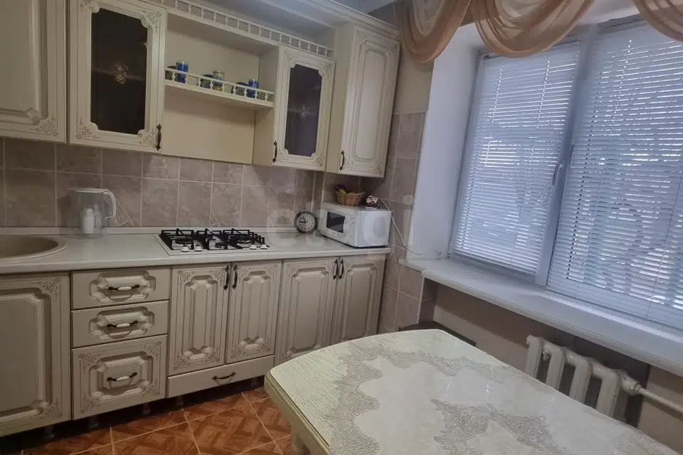 Сдаётся 2-комнатная квартира, 60 м²