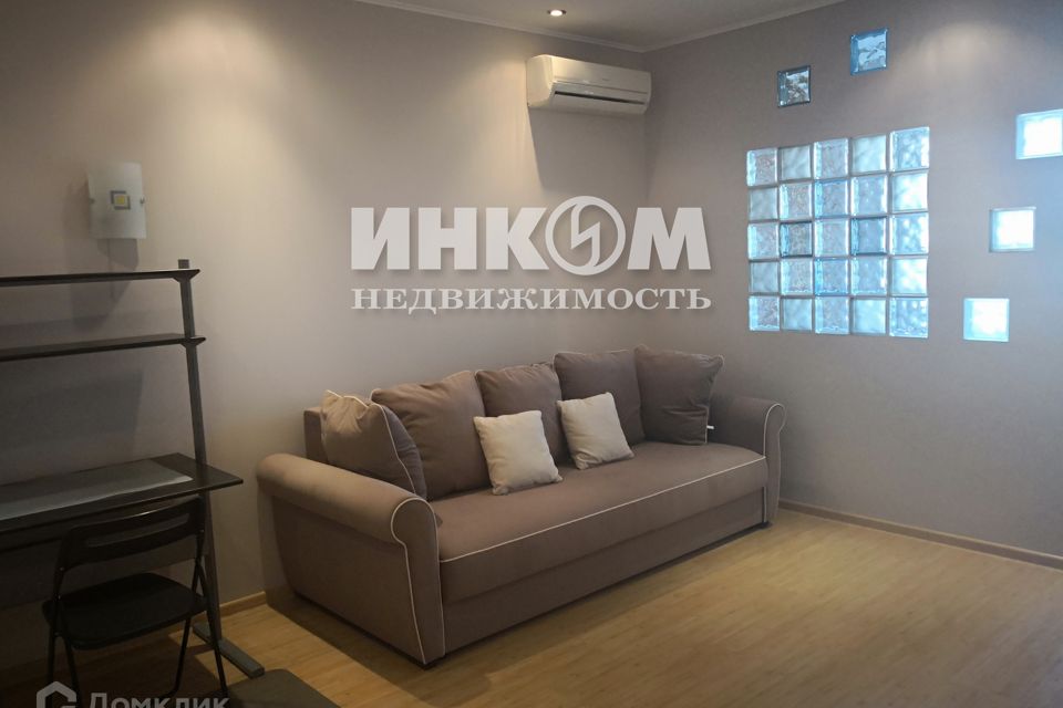 Продаётся 1-комнатная квартира, 50.5 м²