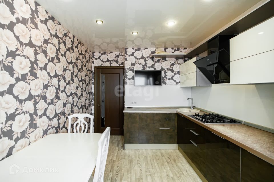 Продаётся 3-комнатная квартира, 69.4 м²
