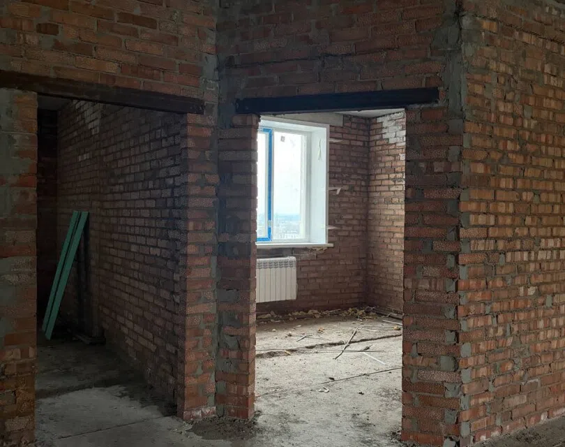 Продаётся 3-комнатная квартира, 144.8 м²