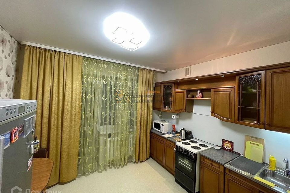 Сдаётся 2-комнатная квартира, 63 м²