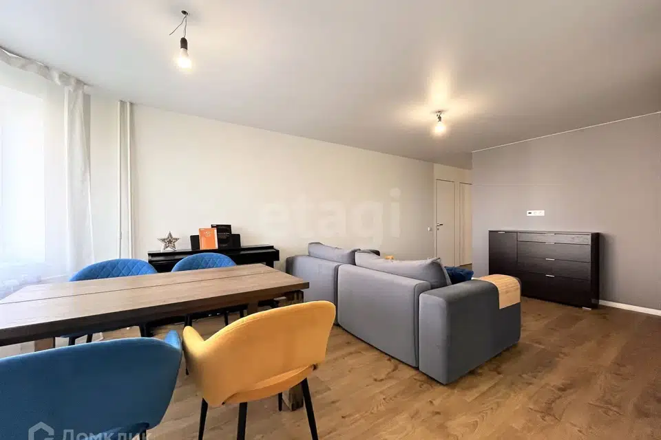 Продаётся 3-комнатная квартира, 64.7 м²