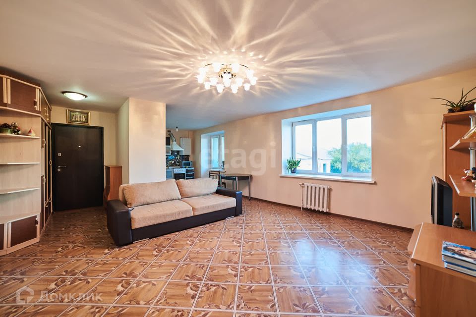Продаётся 3-комнатная квартира, 87.1 м²