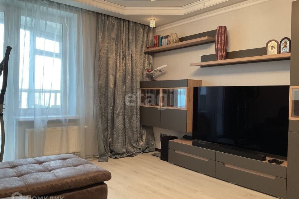 Продаётся 2-комнатная квартира, 75.1 м²