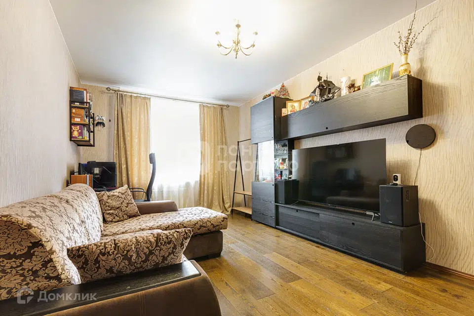 Продаётся 2-комнатная квартира, 58.1 м²
