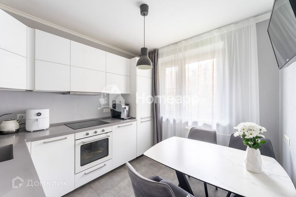 Продаётся 2-комнатная квартира, 51.8 м²
