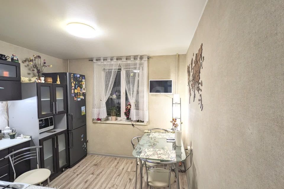Продаётся 3-комнатная квартира, 71.7 м²