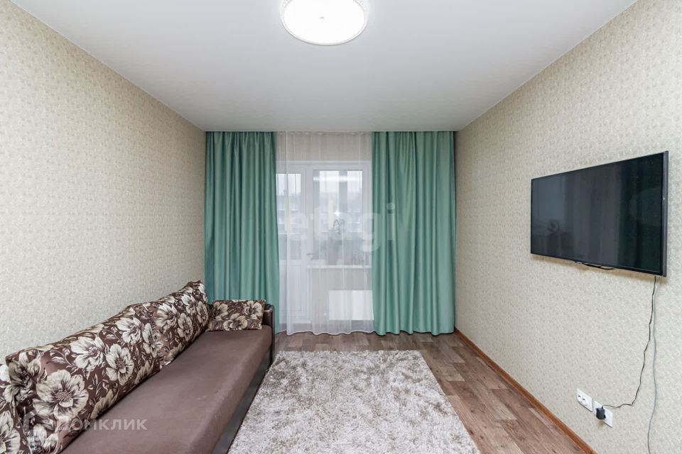 Продаётся 1-комнатная квартира, 43.8 м²