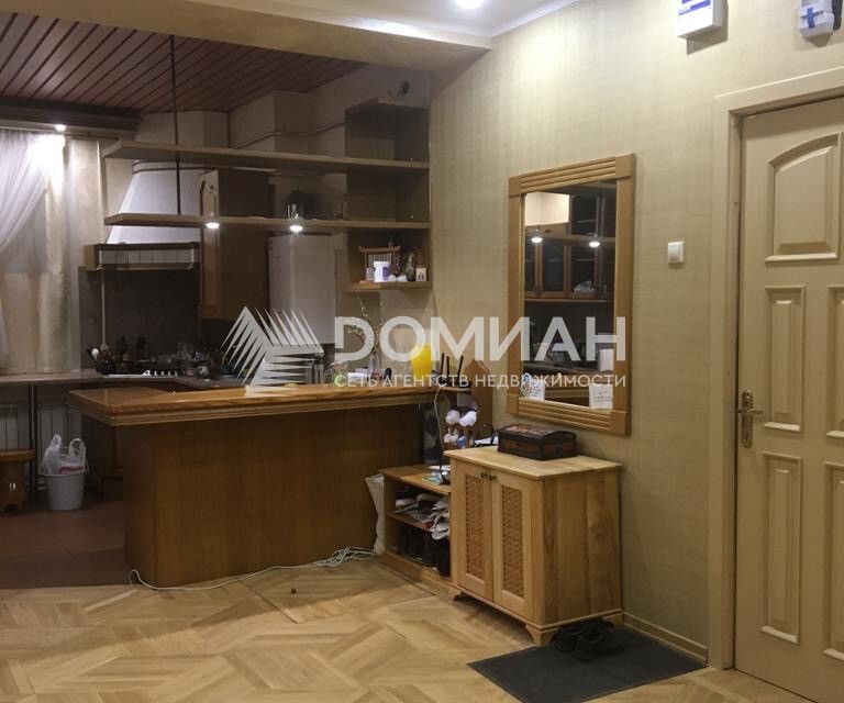 Продаётся 3-комнатная квартира, 72.3 м²