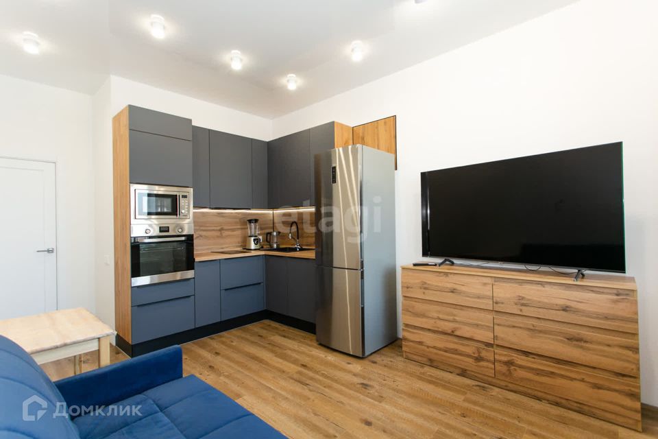 Продаётся 1-комнатная квартира, 43 м²