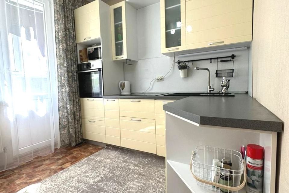 Продаётся 1-комнатная квартира, 43.5 м²