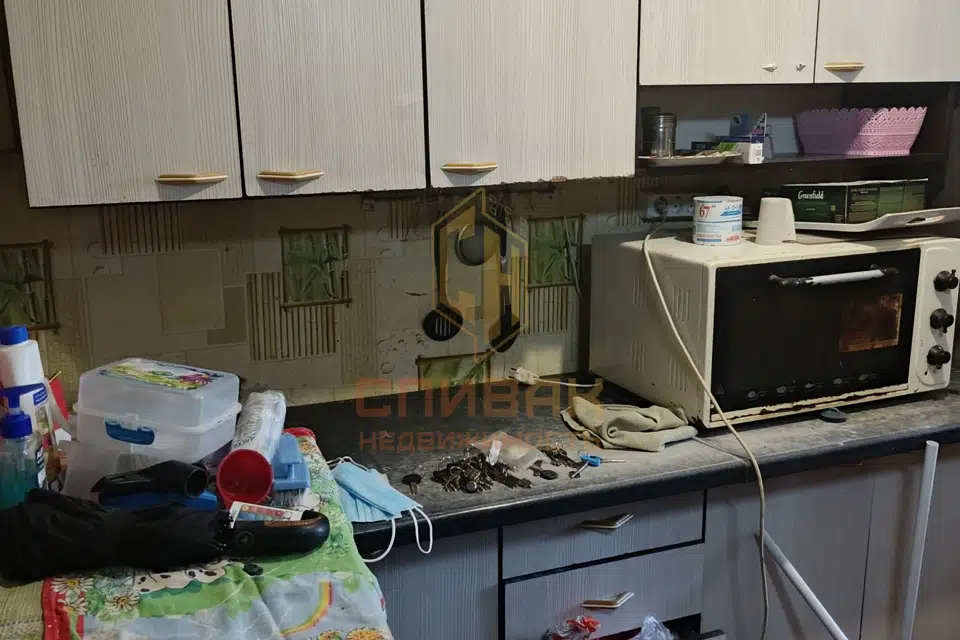 Продаётся комната в 1-комн. квартире, 15 м²