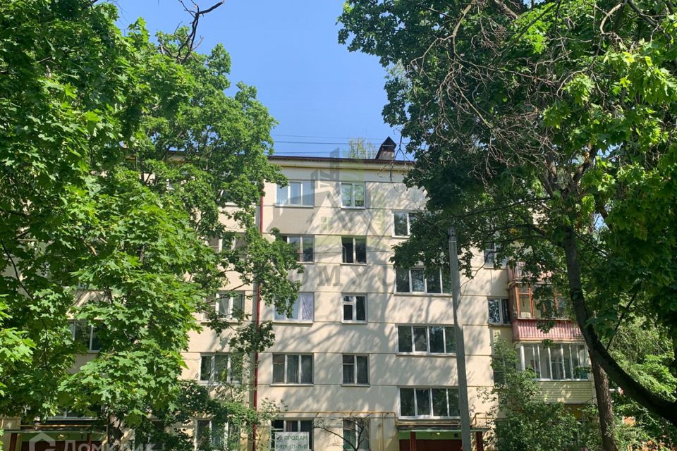 Продаётся 3-комнатная квартира, 58.6 м²